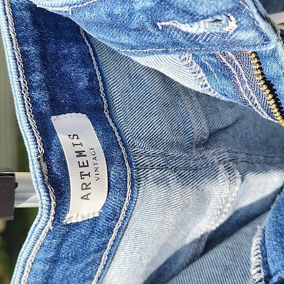 Artemis Vintage High Rise Denim The Perfect Short size 20 NWT Distressed Women's - Picture 4 of 7